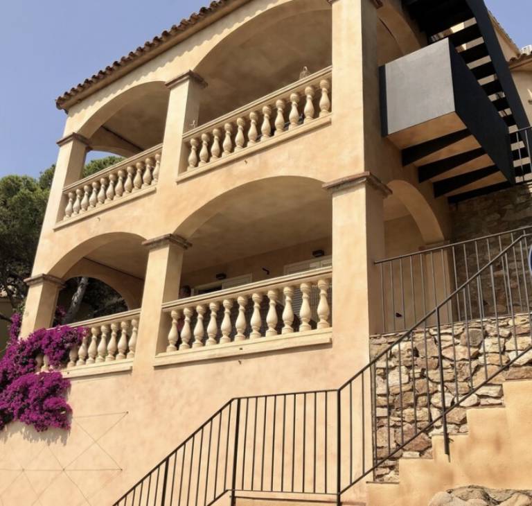 Villa with BBQ, private pool & terrace — photo 4
