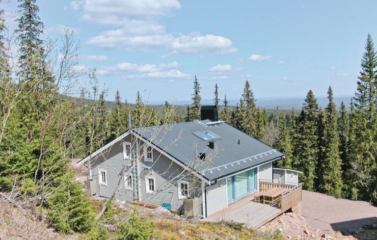 Hus  Lindvallen