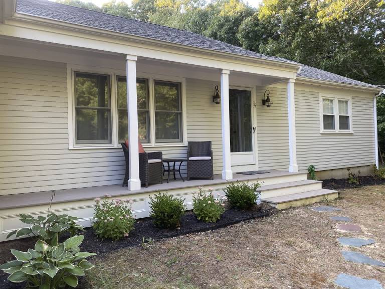 House  Cotuit