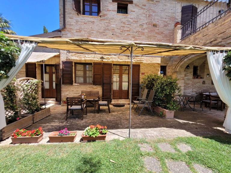 Bauernhof  Cossignano