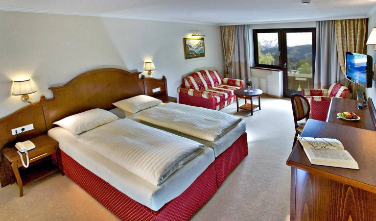  mit Hund in Zell am See, Salzburger Land, &Ouml;sterreich