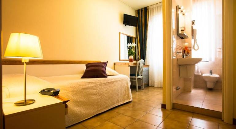 Hotel Roma — photo 2