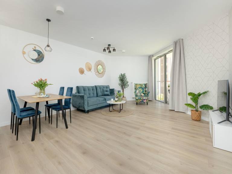 Beachfront apartment, indoor pool, sauna — photo 4