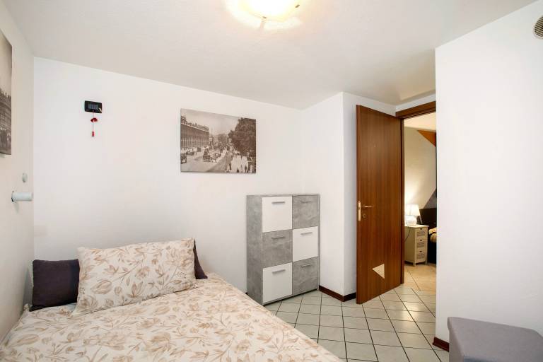 Apartment 'Maison Bebe Terre Blanche' with Mountain View, Private Terrace and Wi-Fi — photo 2