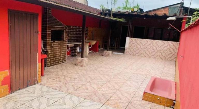 House with 2 rooms for 6 persons in Praia Grande