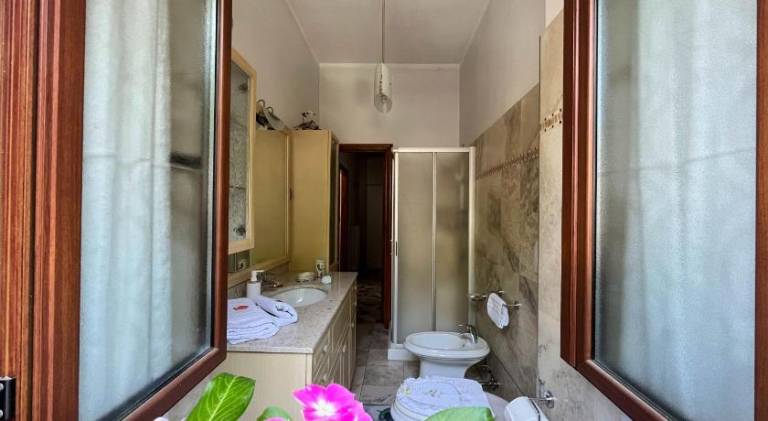 House with 2 rooms for 5 persons — photo 2