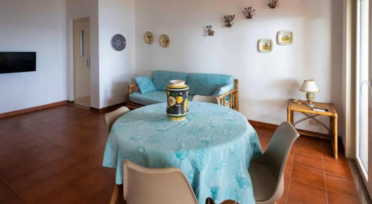 Holiday apartment with 3 rooms for 7 persons — photo 3