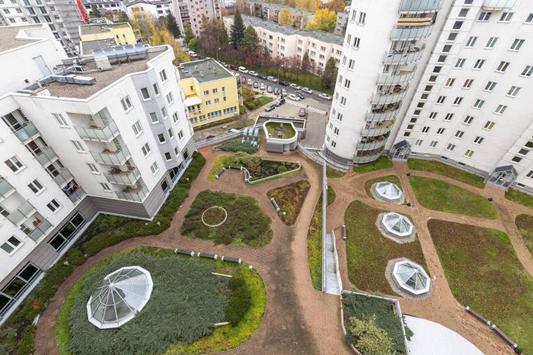 Holiday apartment with yard — photo 4