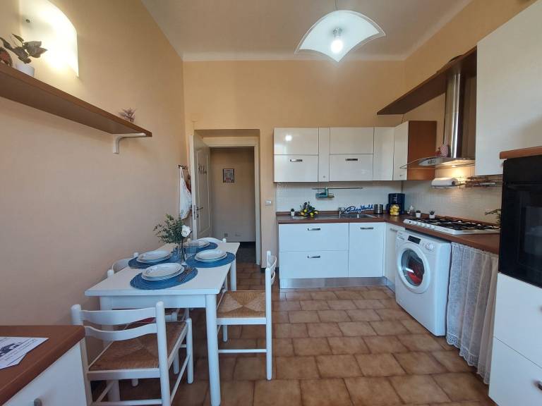 Holiday apartment with 2 rooms for 4 persons — photo 4