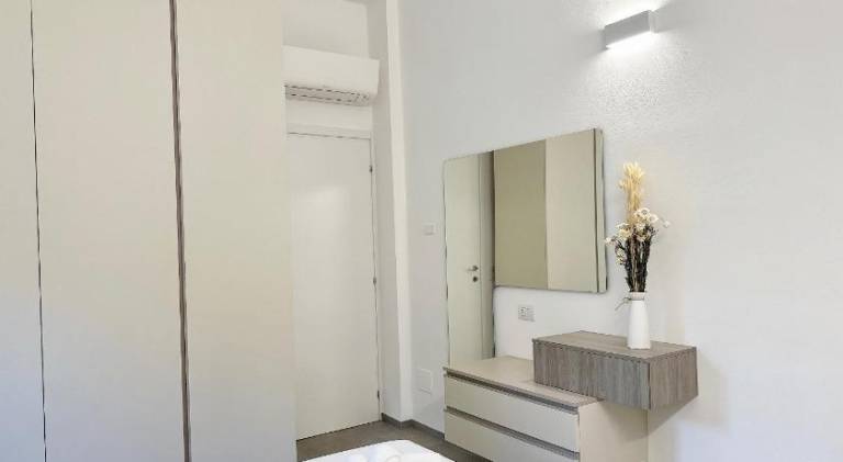 Apartment | Close to Como Cathedral — photo 4