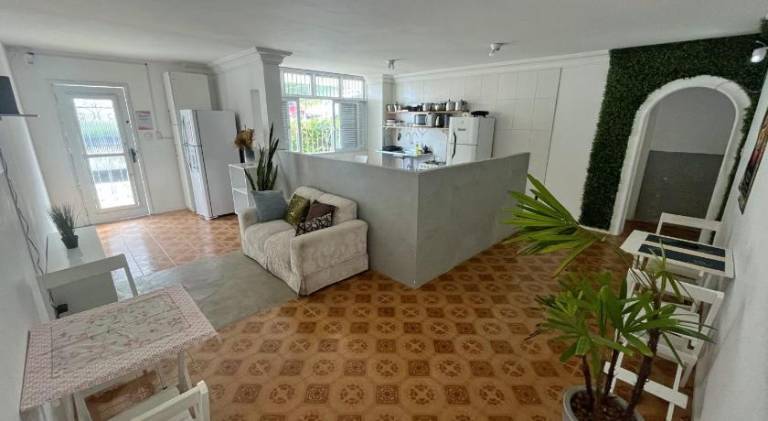 Quarto a 150m da Praia do Farol da Barra II — photo 2