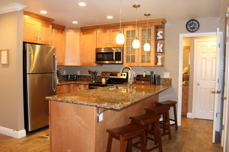 Condo with pool — photo 3