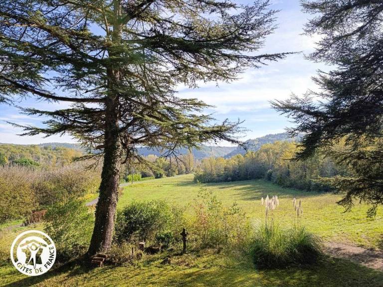 Charming gite with barbeque, terrace & garden | Pet-friendly — photo 2