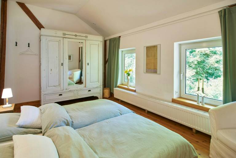 Loft with designer pieces on a former pony farm — photo 3