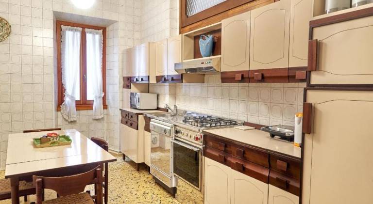 House with 4 rooms for 8 persons — photo 3