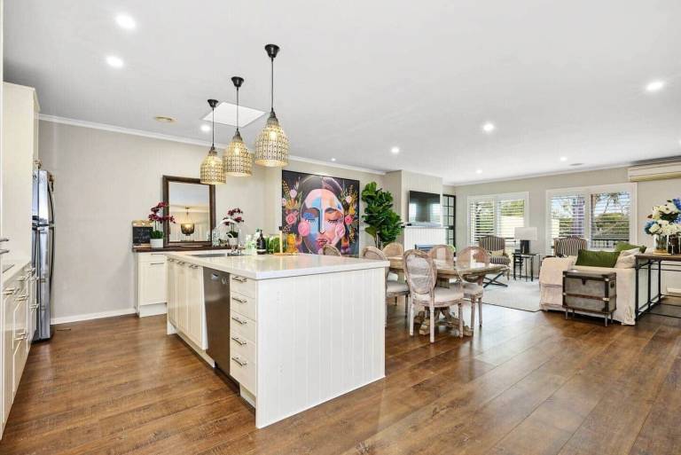 House Werribee South