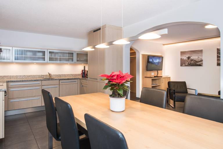 Ferienwohnung mit Hund in Zermatt für max. 6 Personen Ferienwohnung mit Hund in Zermatt für max. 6 Personen