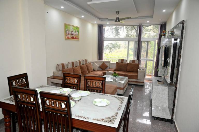 Rental apartment with yard & BBQ — photo 3