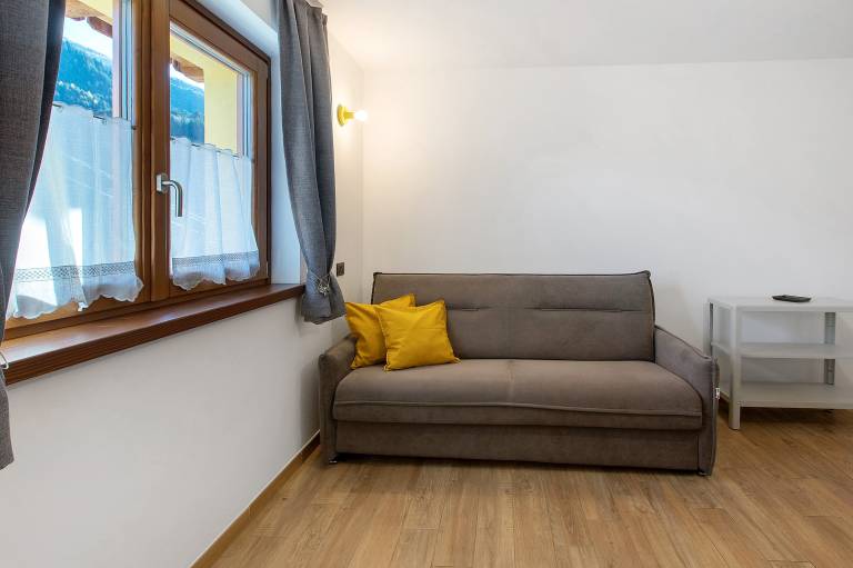 Apartment with fast internet & patio | City view | Good for workation — photo 3