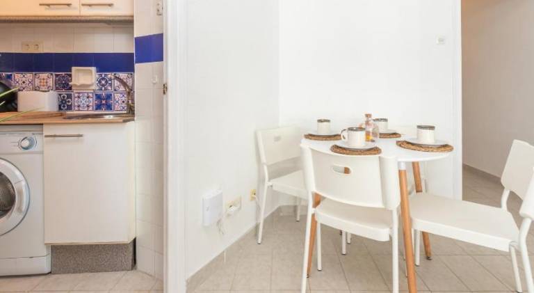 Apartment with terrace — photo 5
