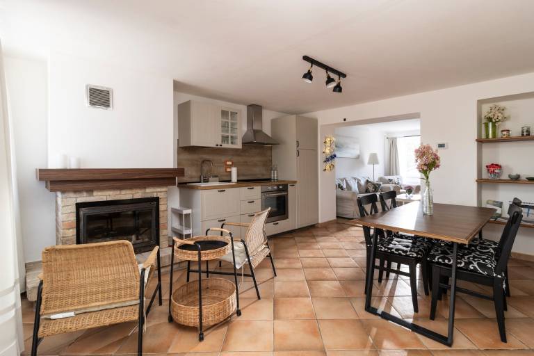 Holiday Home 'Bed and Breakfast Biancalana' with Mountain View, Private Terrace and Wi-Fi — photo 2