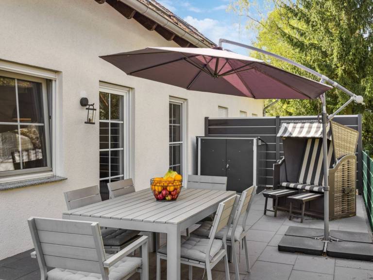House with terrace, BBQ & yard | Nature view — photo 3
