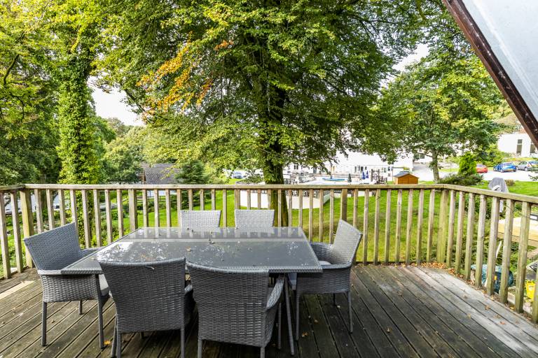 Child-friendly lovely cottage with yard & pool | Pets allowed — photo 3