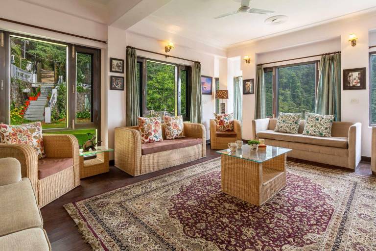Villa with 6 rooms for 12 persons — photo 3