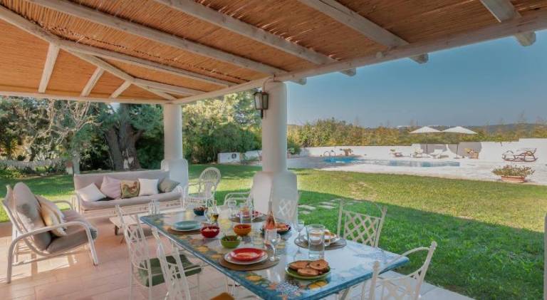 Villa with pool — photo 2