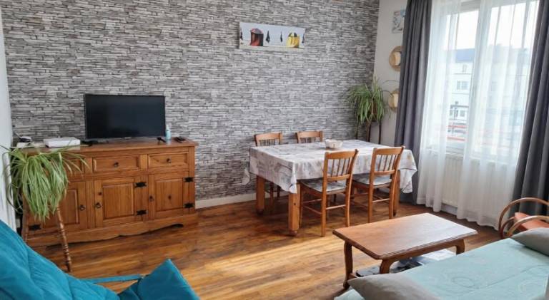 Beau T3 - 6 couchages proche bord de mer & centre ville avec wifi fibre in Trignac