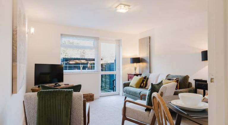 Apartment with 2 rooms for 4 persons — photo 3