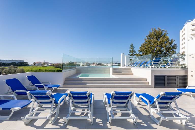 Correeira Luxury Residence T2 H - Albufeira, Pools, Wifi, Bbq, Beach — photo 2