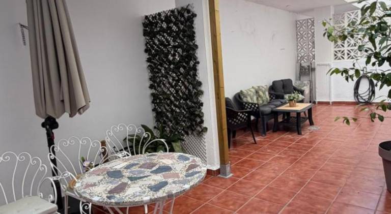 Rental apartment with pool & patio | Dogs allowed — photo 3