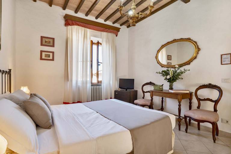 Agriturismo Tenuta di Mensanello: Camera matrimoniale Pendolino — photo 5