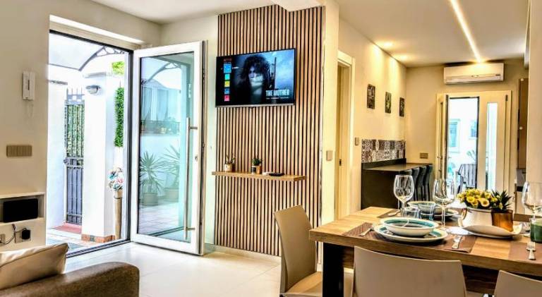 Rental apartment | Close to the beach | Pet-friendly in Carrara