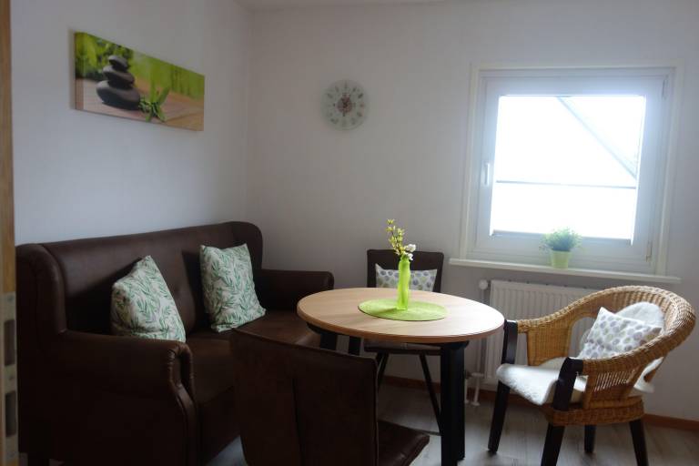 Holiday apartment with garden & BBQ — photo 4