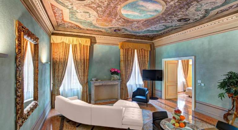 Hotel Rua Frati 48 in San Francesco in Modena