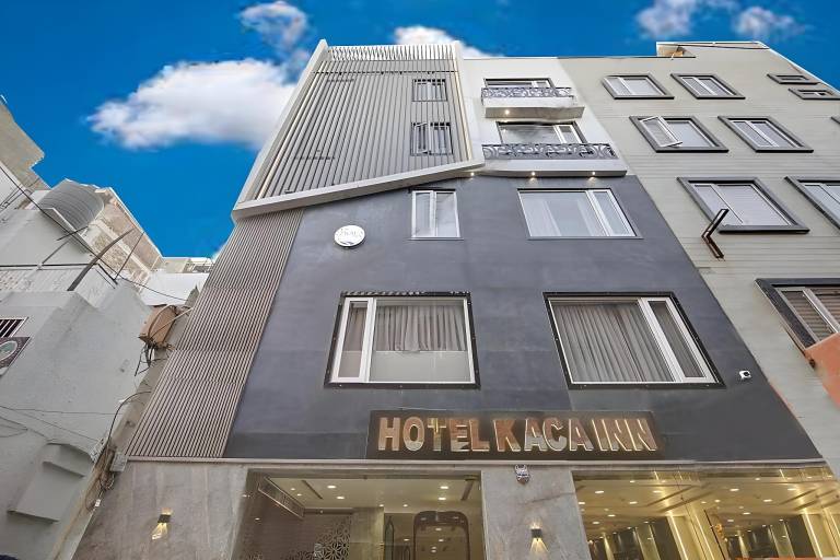 Hotel Kaca Inn - Near New Delhi Railway Station & Connaught Place — photo 5