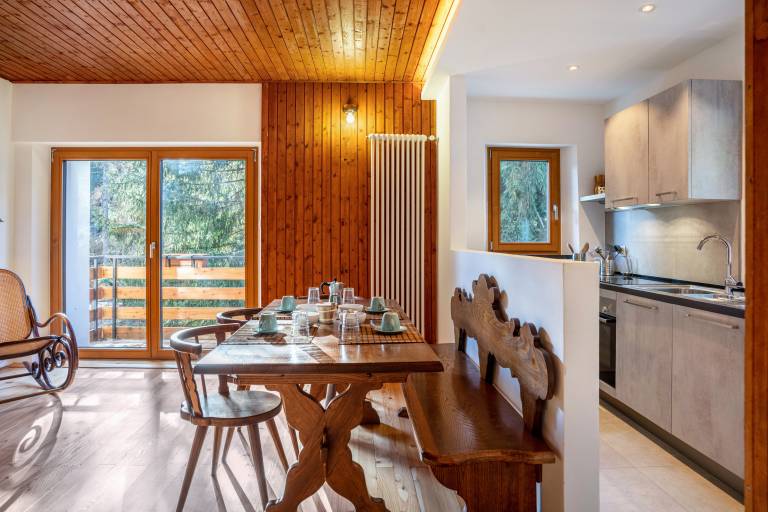 Vacation home with barbeque & garden | Mountain view — photo 3
