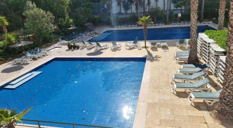 Apartment with pool | Close to the beach | Pet-friendly in Portimão