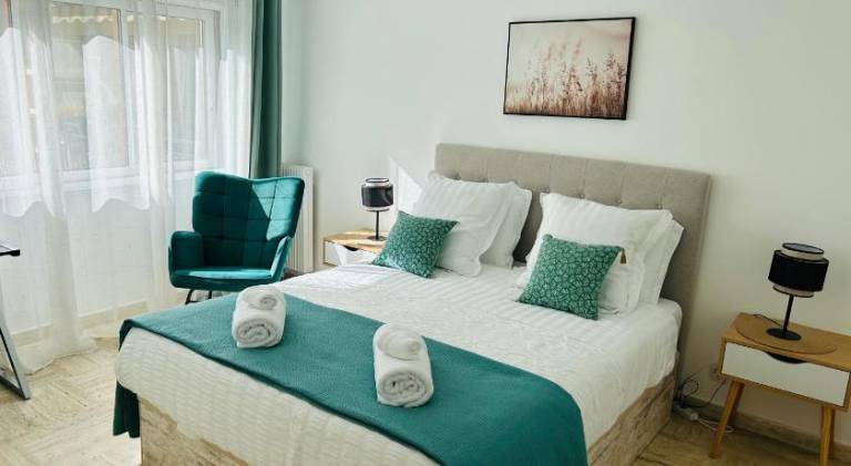 Superbe appartement Port de Nice Lumineux, Clim, Parking — photo 2