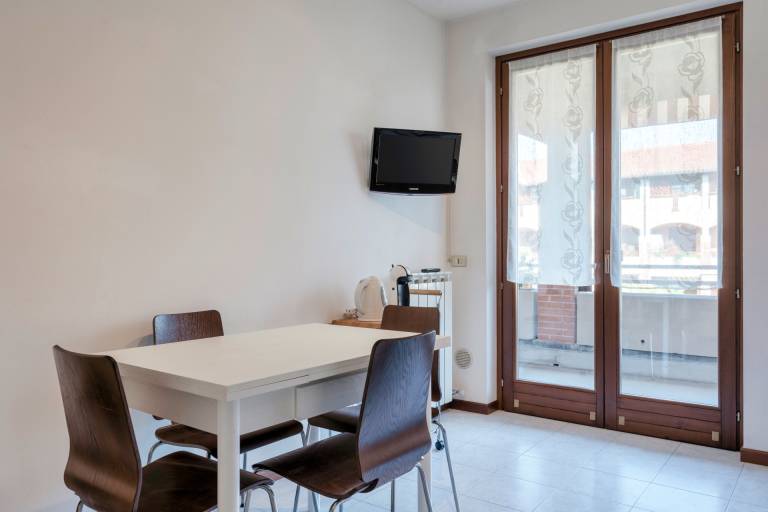 Pleasant apartment with patio | Dogs allowed — photo 5