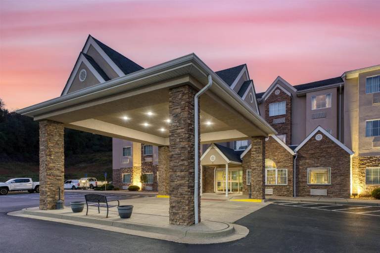 SureStay Plus by Best Western Buckhannon — photo 5