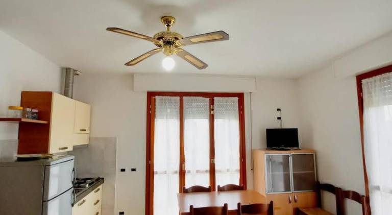Serviced apartment with garden, pool & patio | Close to the beach | Perfect for remote work | Pet-friendly — photo 2