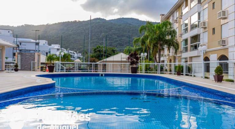 Rental apartment with pool — photo 2
