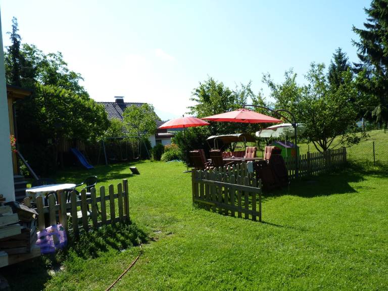 Apartment with terrace in Sankt Kanzian am Klopeiner See