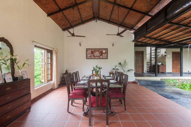 Villa with private pool, terrace & yard — photo 5