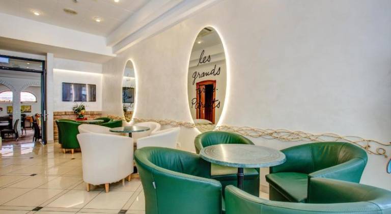 Ancora Hotel & Residence — photo 4
