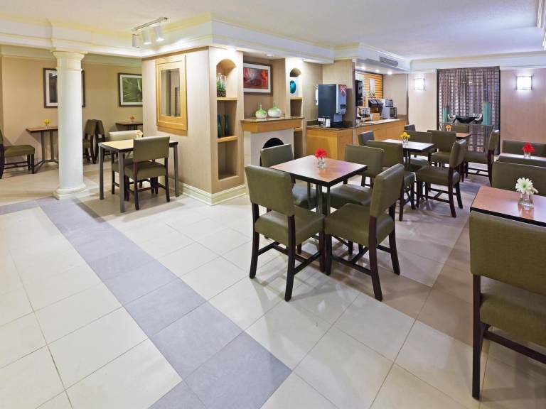 Hotel Palm Bliss Corpus Christi South — photo 5