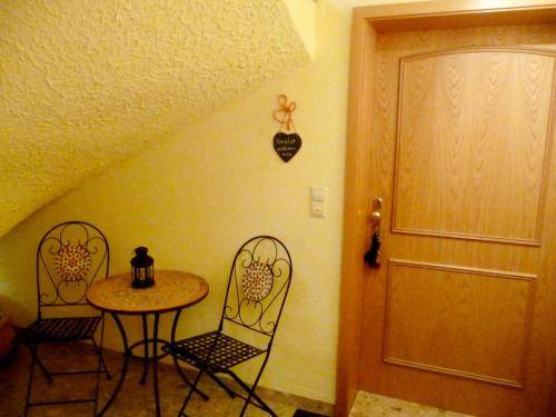 Holiday apartment with patio & barbecue — photo 4